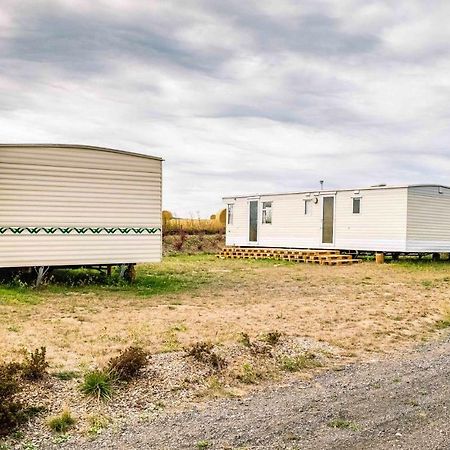 Hotel Mobilheimy Camp Dlouha Mile à Rozmital pod Tremsinem Extérieur photo